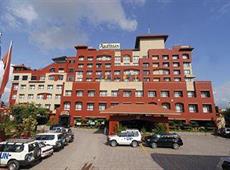 Radisson Hotel Kathmandu 5*