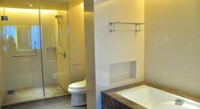 Crown Plaza City Center 5*