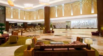 Crown Plaza City Center 5*