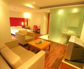 Elan 3*