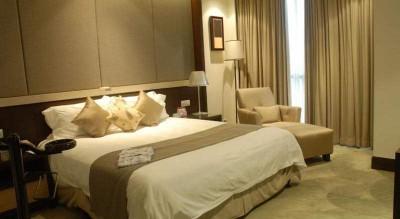 Green Garden Hotel 4*