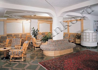Des Alpes Residence 3*