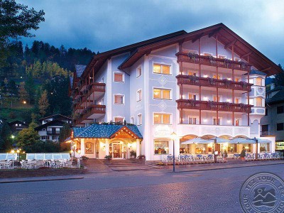 Genziana Ortisei 4*