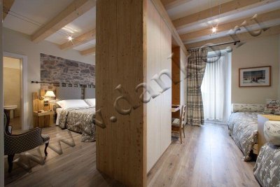 Savoia 4*