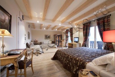 Savoia 4*