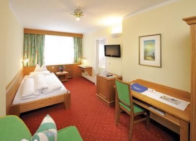 Tyrol Soell 4*