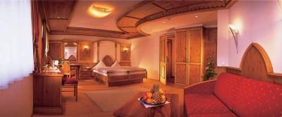 Yscla 4*