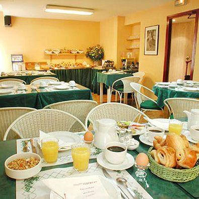 Best Western Albert Premier 3*