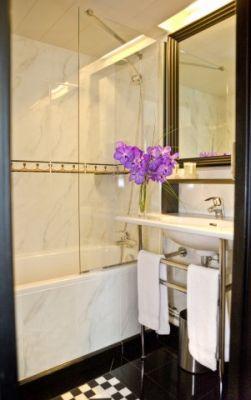 Best Western Le Patio Saint Antoine 3*