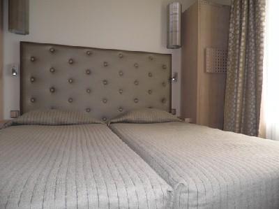 Cardinal Rive Gauche 3*