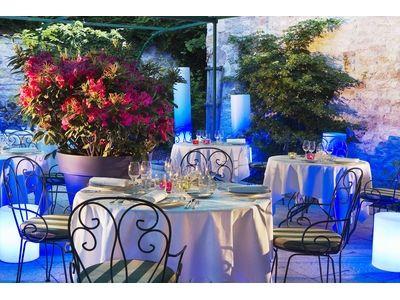 Chateau De Gilly 4*