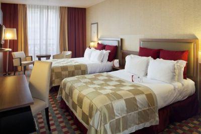 Crowne Plaza Paris Republique 4*