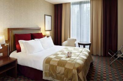 Crowne Plaza Paris Republique 4*