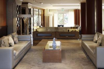 Holiday Inn Resort Nice-port St. Laurent 4*
