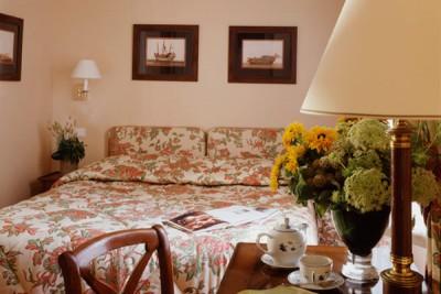 Le Relais St Honore 3*