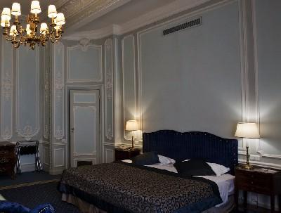 Lotti Paris 4*