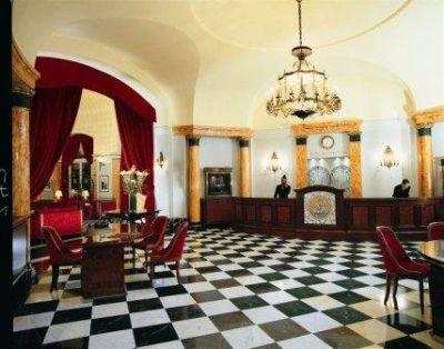 Lutetia 4*