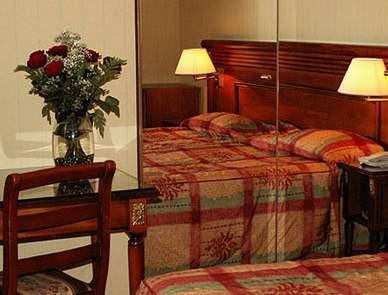 Flanelles Paris (Ex. Neva) 3*