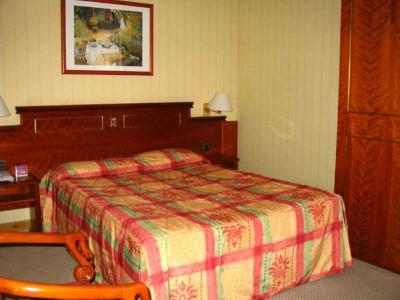 Flanelles Paris (Ex. Neva) 3*