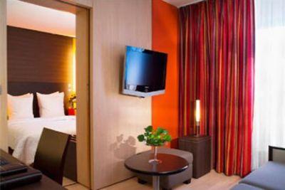 Oceania Porte De Versailles 4*