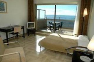 Quality Suites Nice Excellior 4*