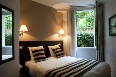 Sejours & Affaires Paris Vitry 2*