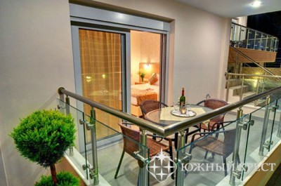 Aventura Apt 3*