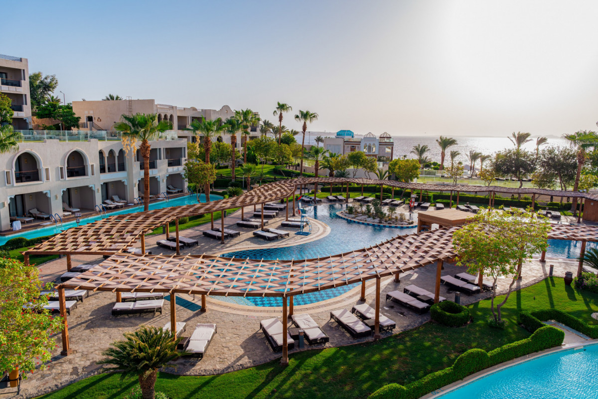 Posh Club Sunrise Arabian Beach Resort 5*