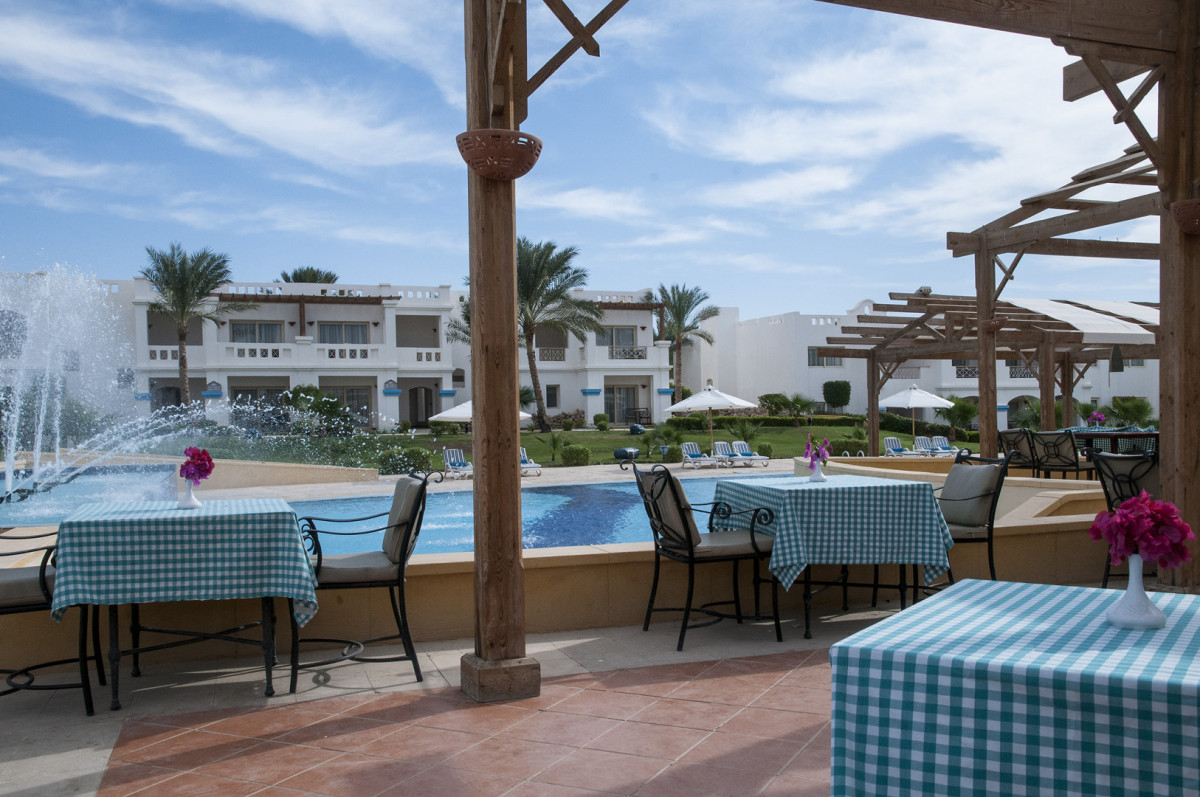 Continental Plaza Beach & Aqua Park Resort 4*
