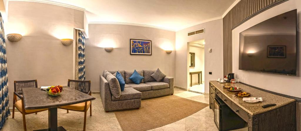 Invidia Coral Beach Tiran (Ex. Coral Beach Resort Tiran) 5*