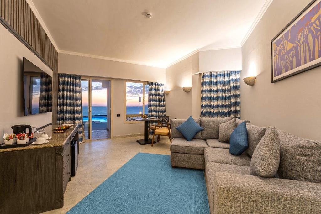 Invidia Coral Beach Tiran (Ex. Coral Beach Resort Tiran) 5*