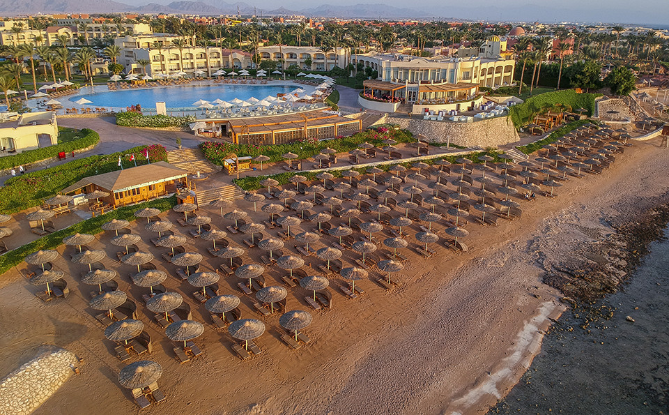 Cleopatra Luxury Resort 5*