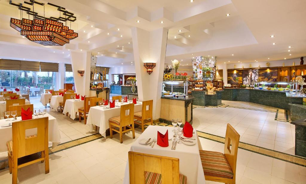 Jaz Fayrouz Resort (Ex. Hilton Sharm Fayrouz Resort) 4*