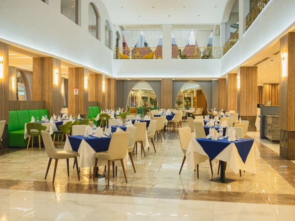 Titanic Beach Spa & Aqua Park 5*