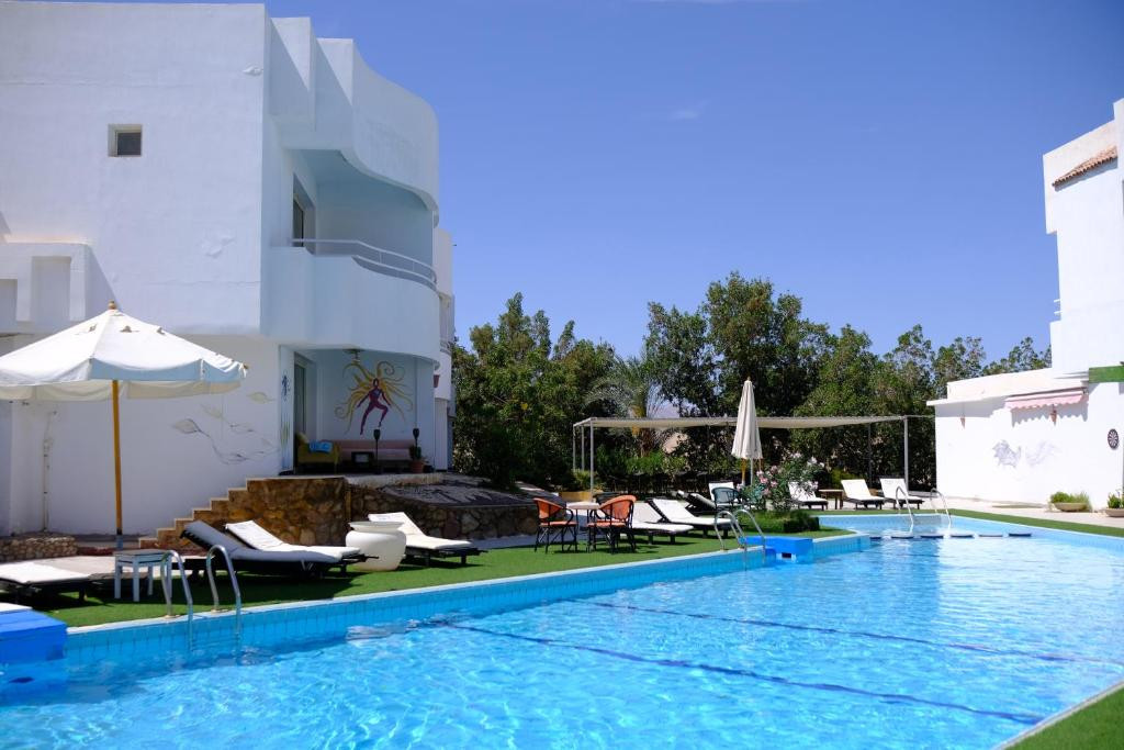 Viking Club 4*