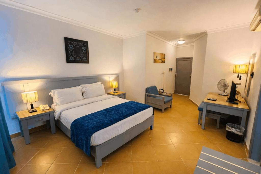 Viking Club 4*