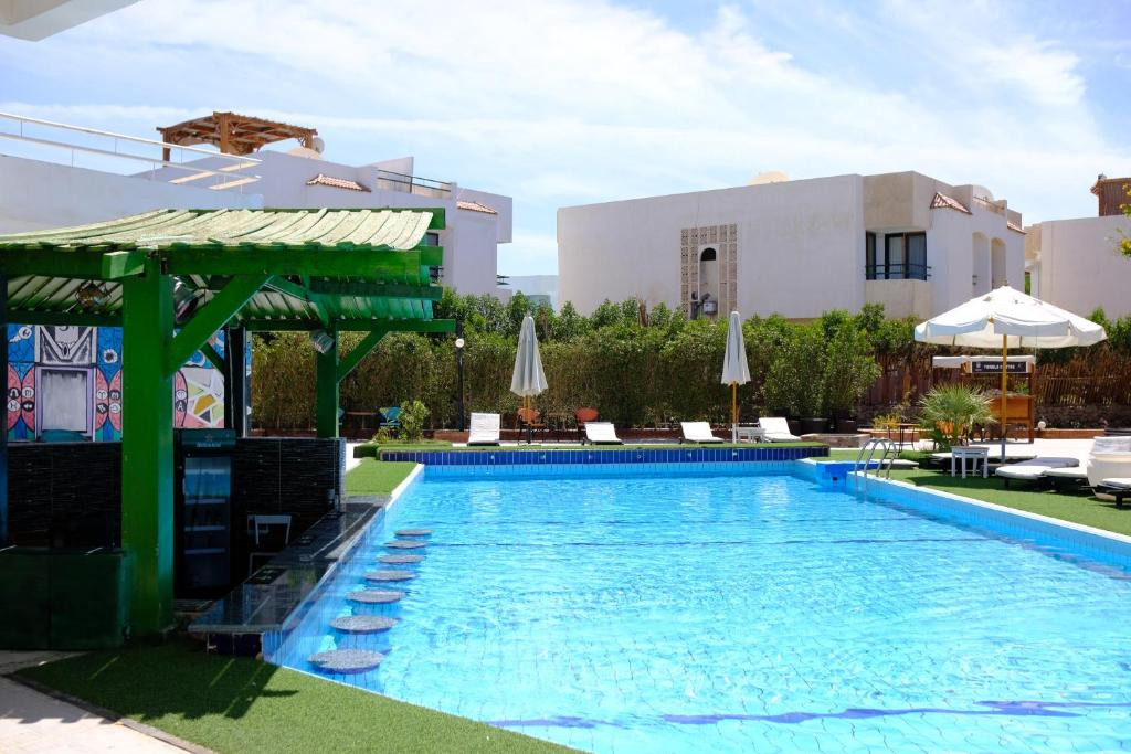 Viking Club 4*