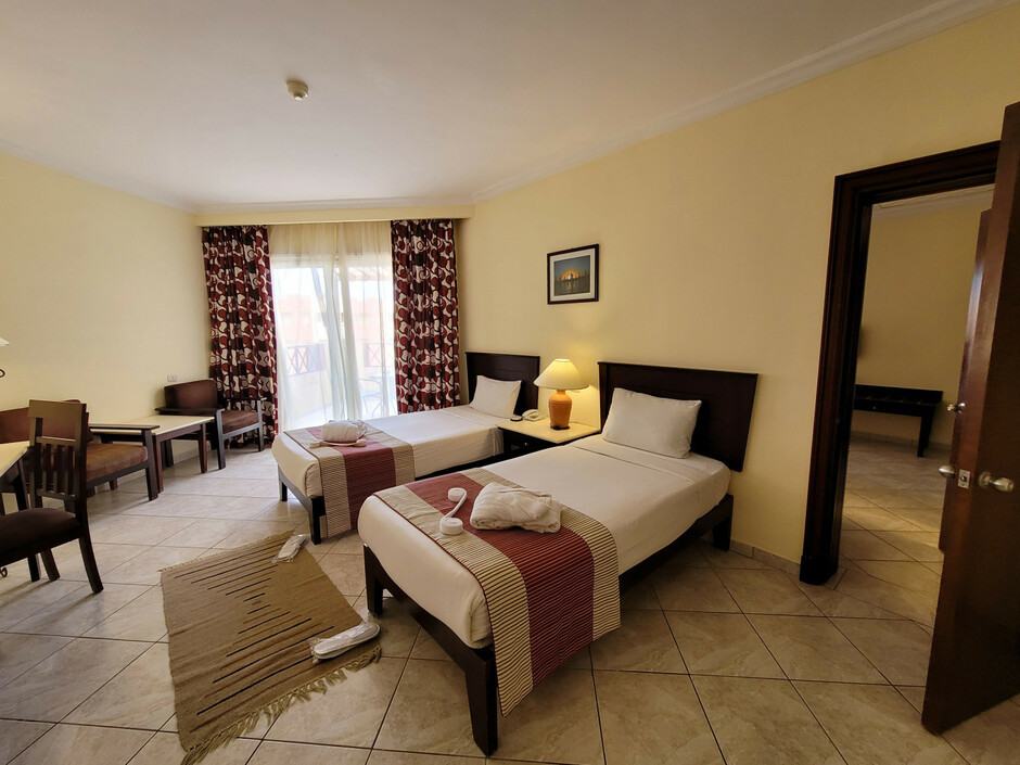 Casa Mare Resort (Ex. Royal Tulip Beach Resort) 5*