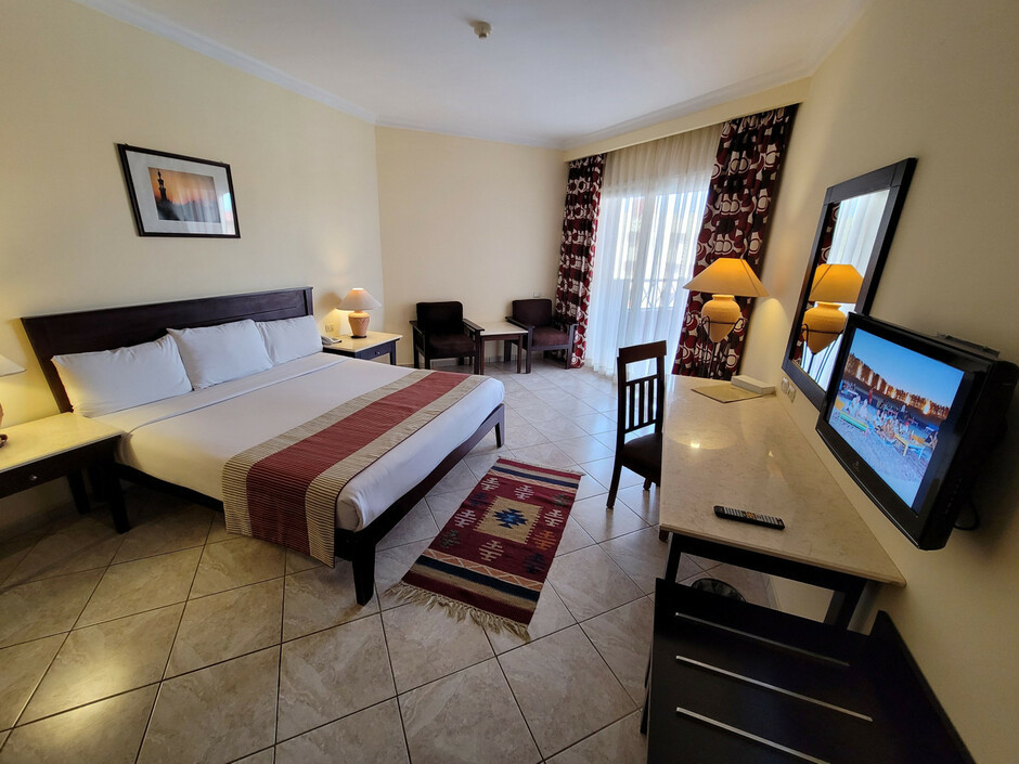 Casa Mare Resort (Ex. Royal Tulip Beach Resort) 5*