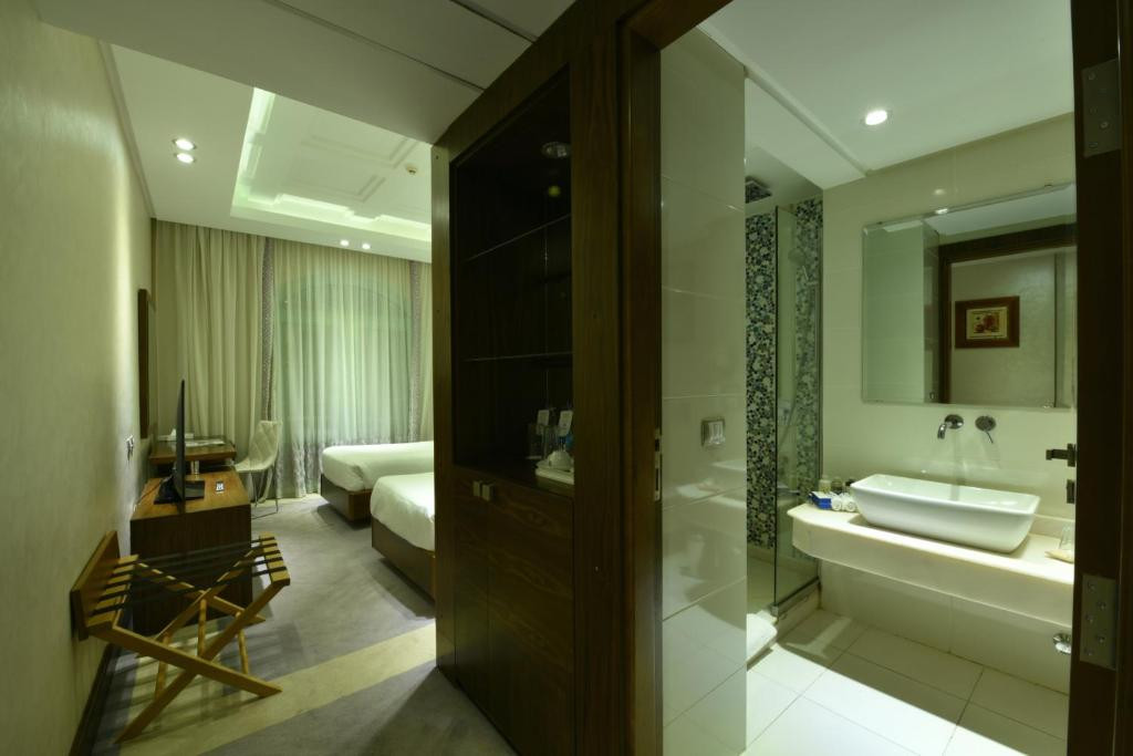 Al Masa Hotel Nasr City (Ex. The St Regis Almasa) 5*