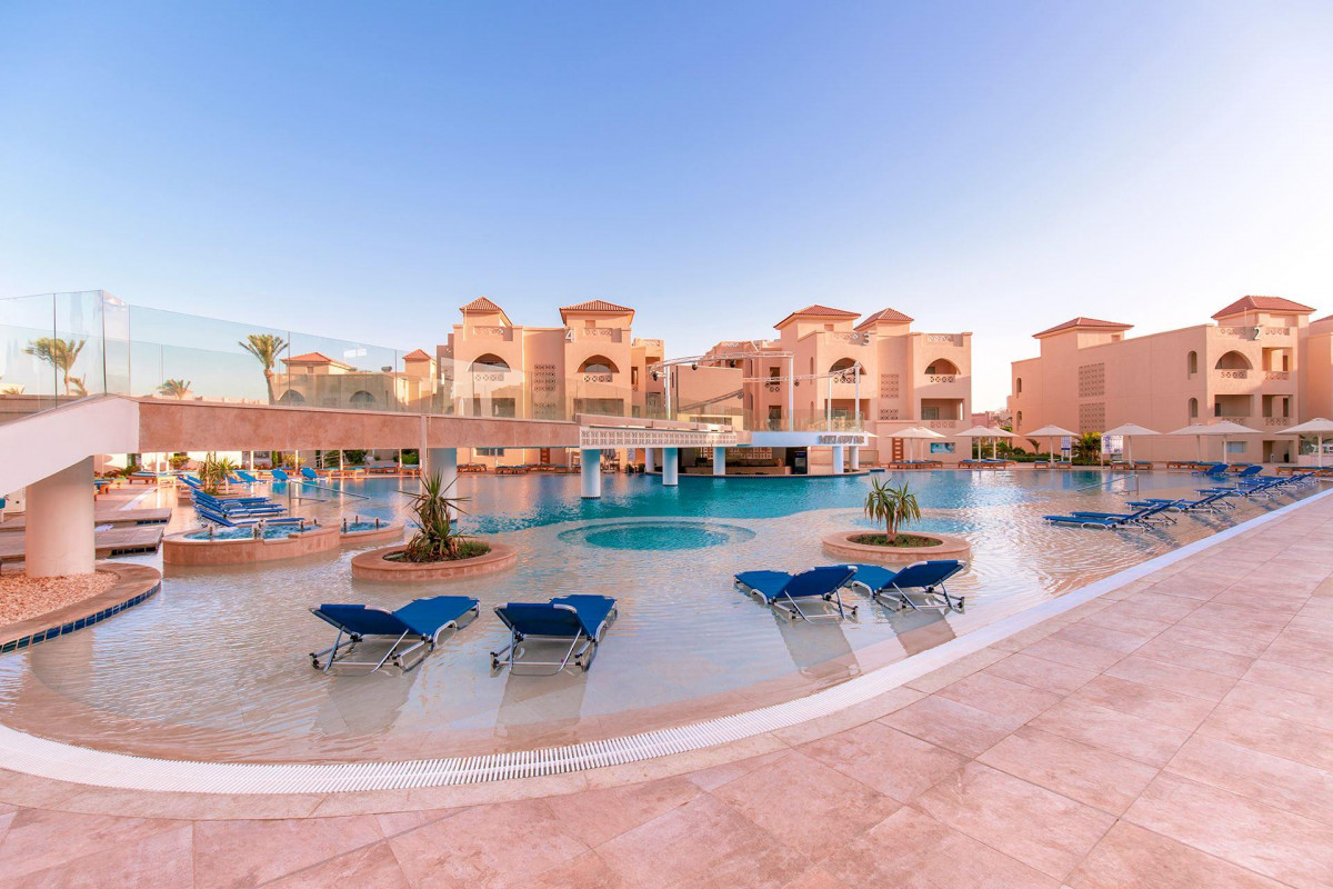 Pickalbatros Aqua Blu Resort (Ex. Pickalbatros Sea World) 4*