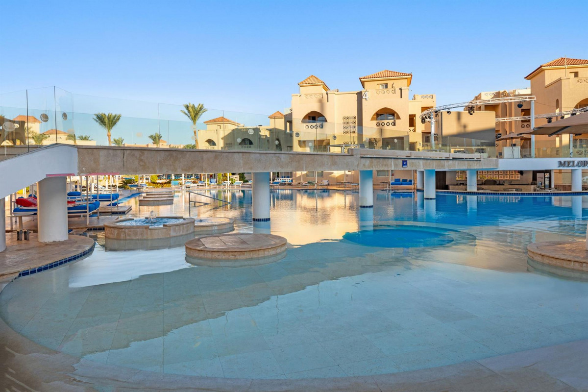 Pickalbatros Aqua Blu Resort (Ex. Pickalbatros Sea World) 4*