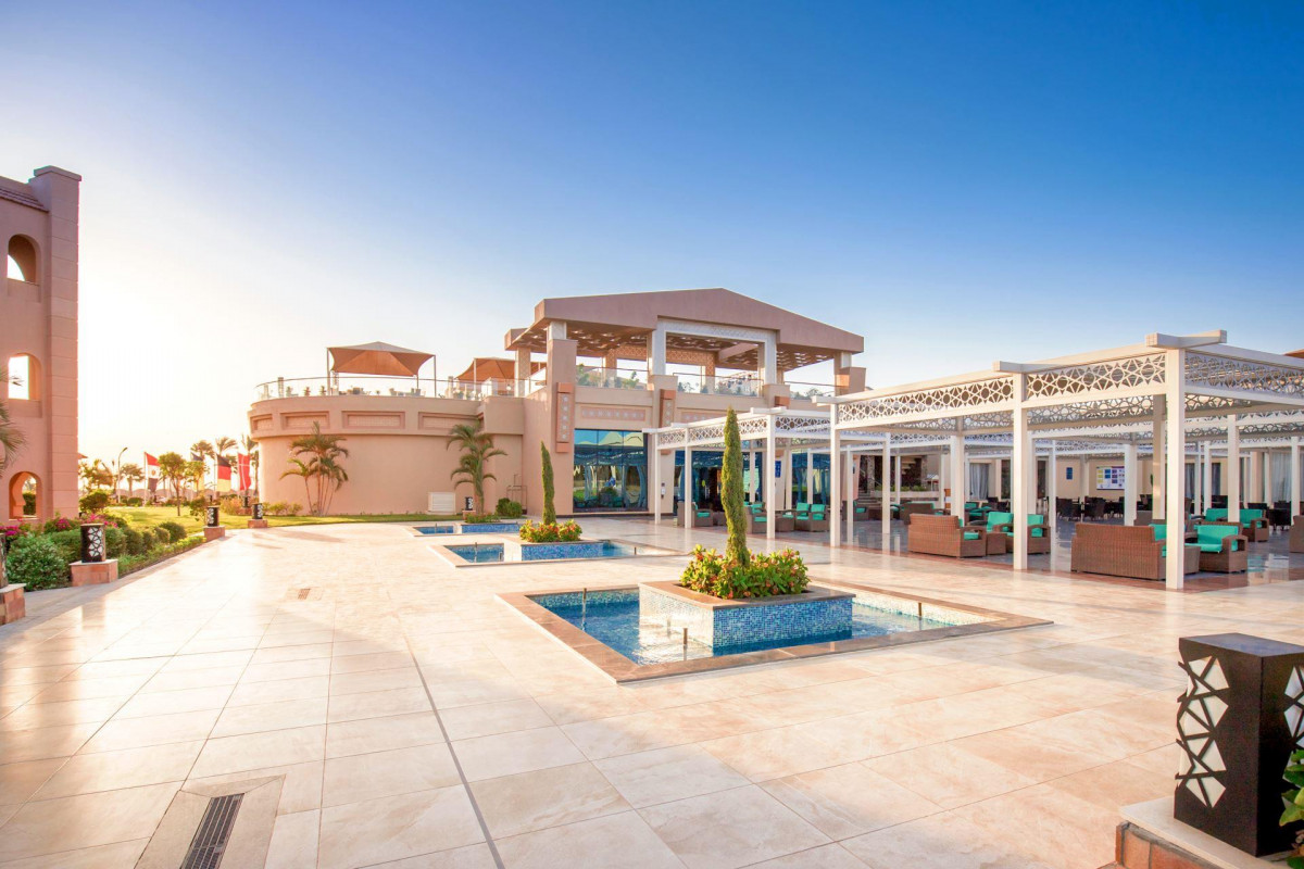 Pickalbatros Aqua Vista Resort 4*