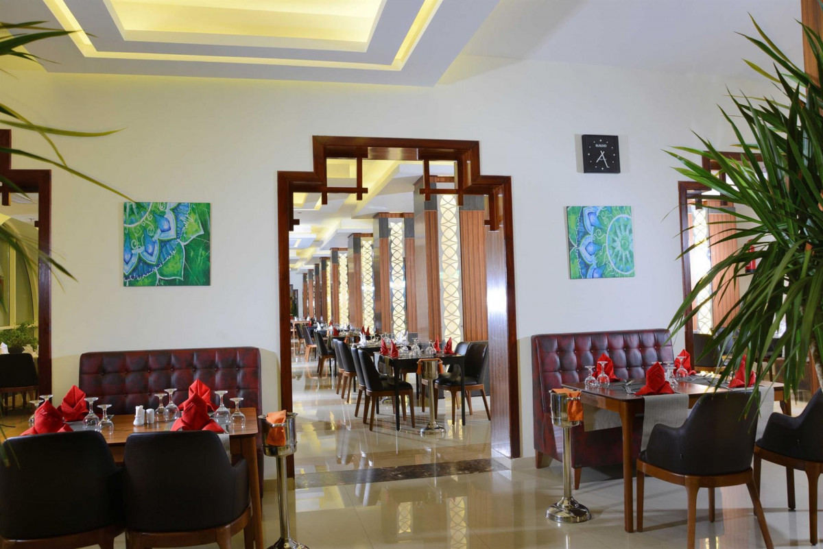 Pickalbatros White Beach Resort 5*