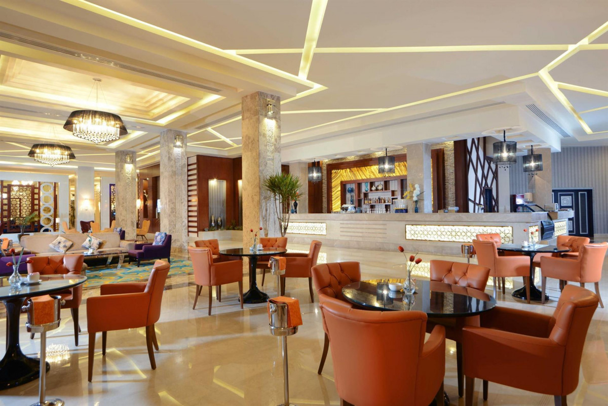 Pickalbatros White Beach Resort 5*