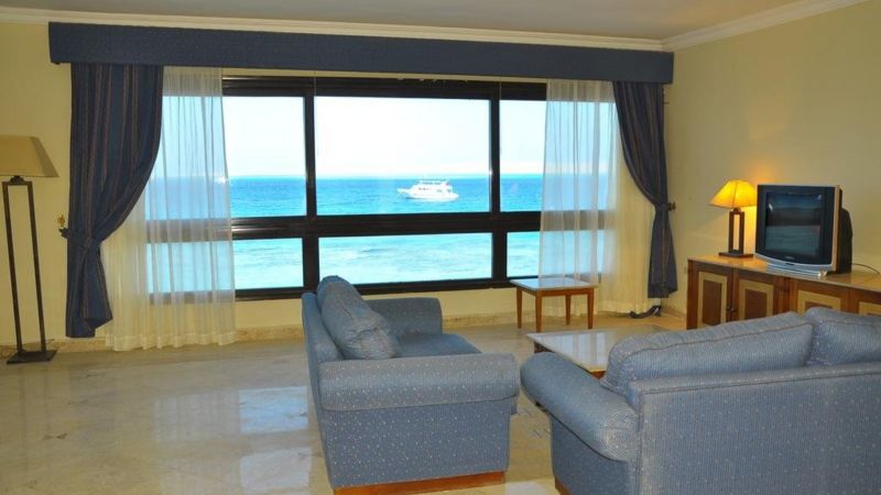 Alia Beach 4*