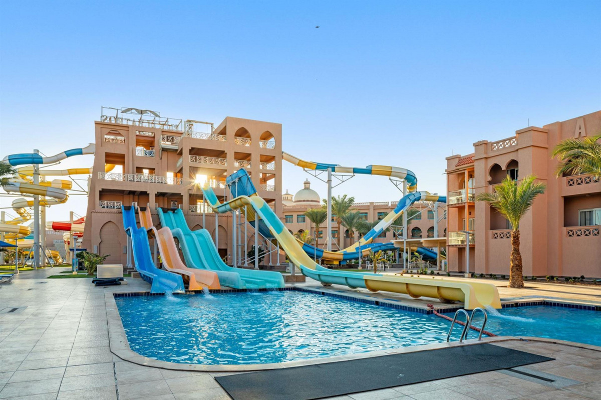 Pickalbatros Aqua Park Resort (Ex. Beach Albatros Garden) 4*