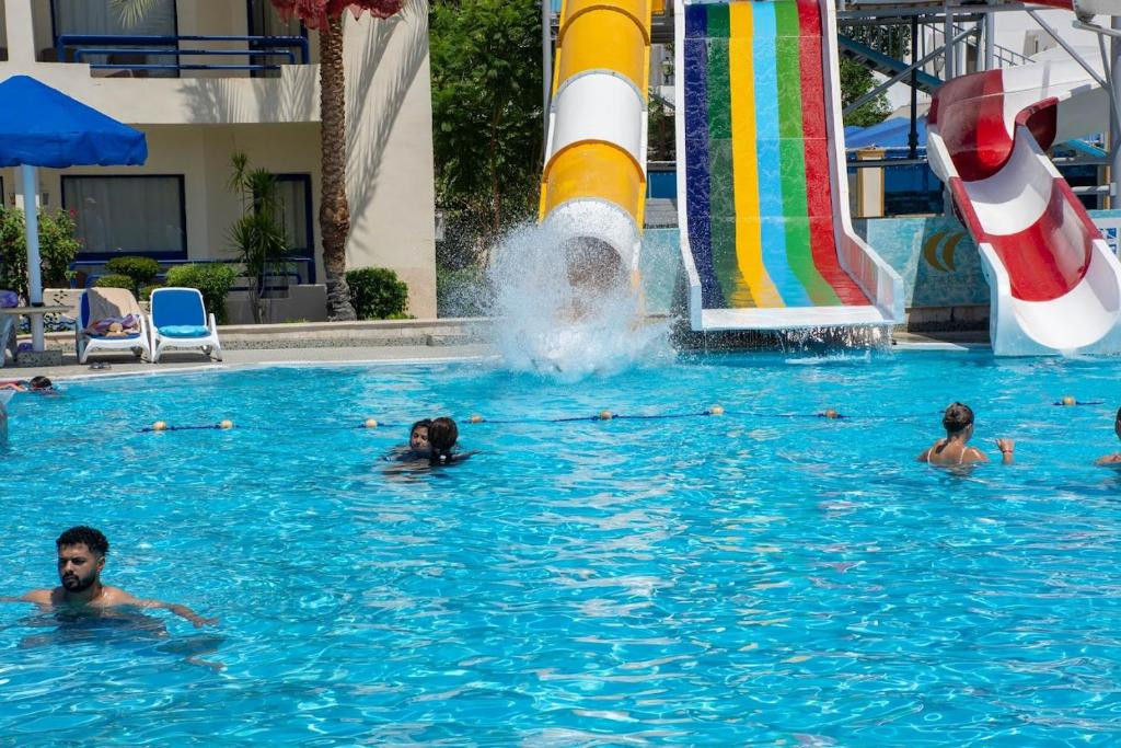 Cataract Resort 4*