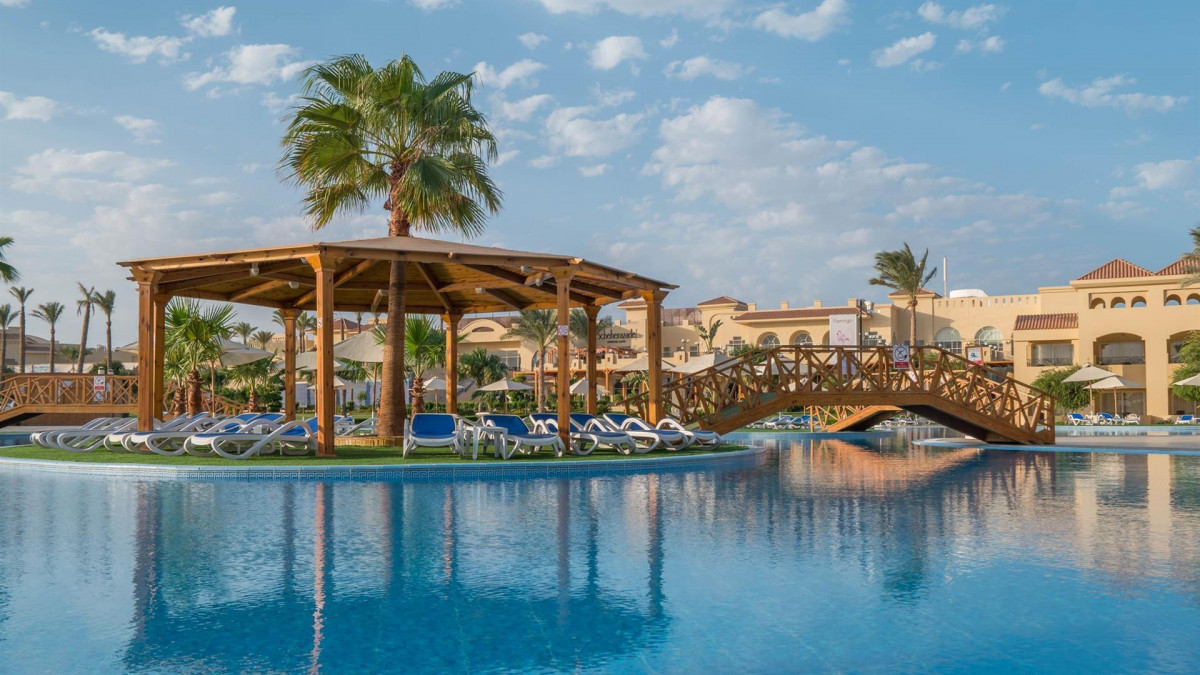 Cleopatra Luxury Resort Makadi Bay (Ex. Aldiana Makadi) 5*