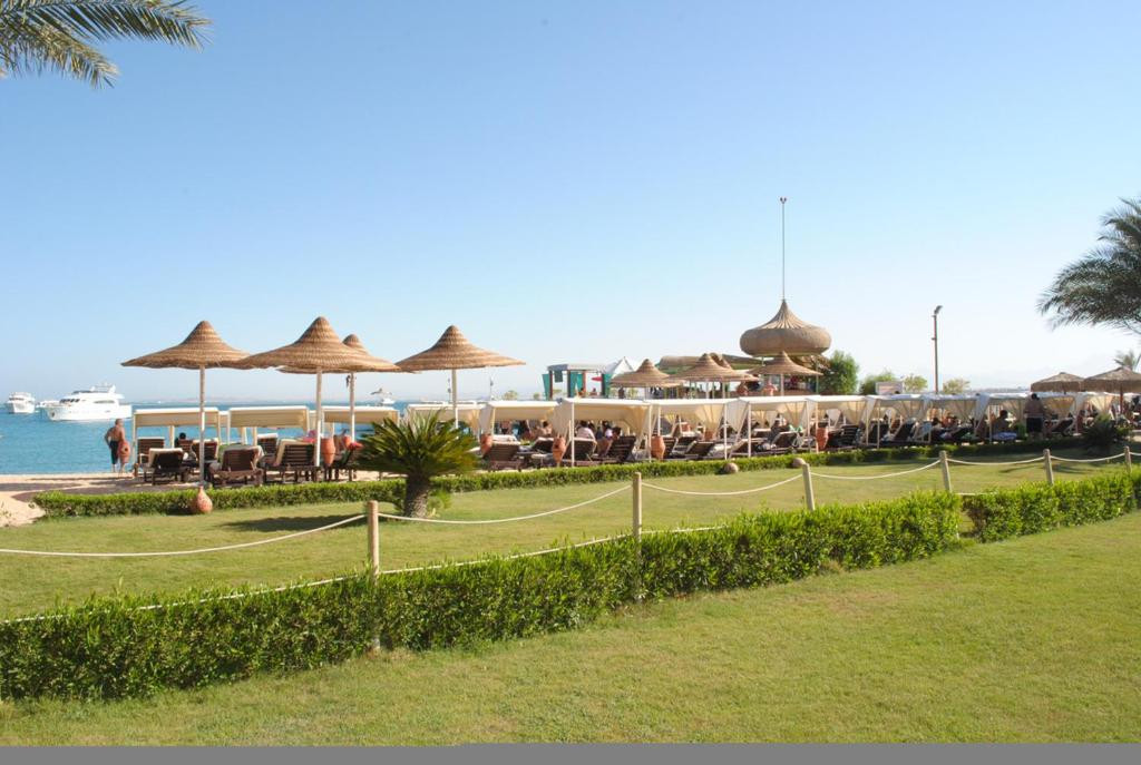 Elysees Hotel (Ex. Elysees Dream Beach) 4*